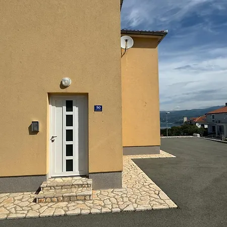 Sbay - Apartma 3 Apartment Omisalj