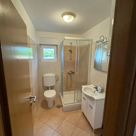 Sbay - Apartma 3 *