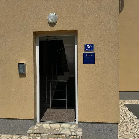 Sbay - Apartma 3 Omisalj